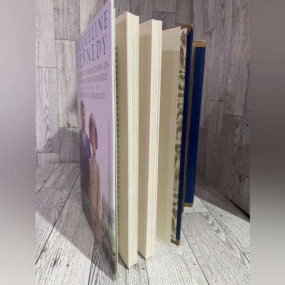 Jacqueline Kennedy book/cd set - Picture 6 of 6